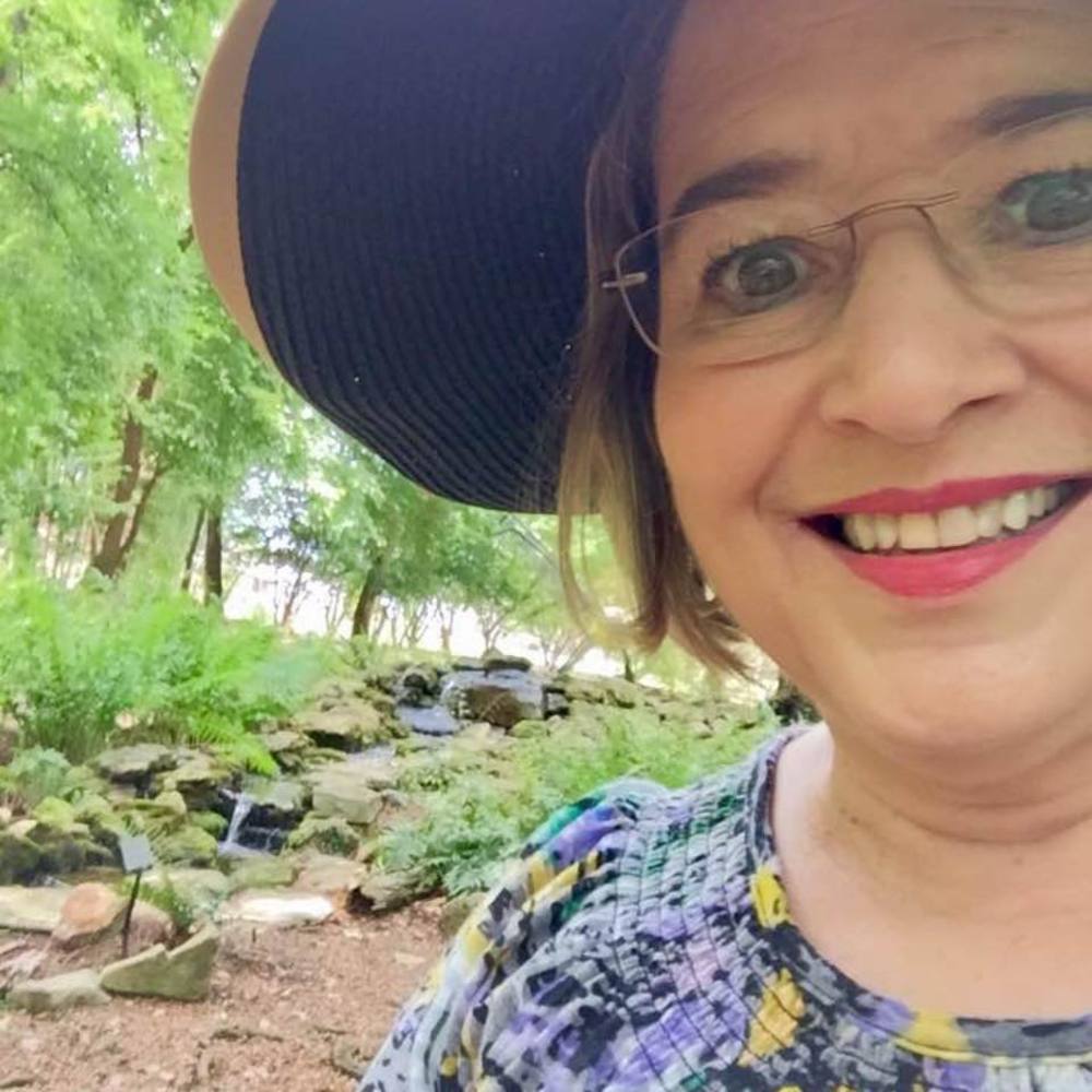 Meet your Posher, Susette